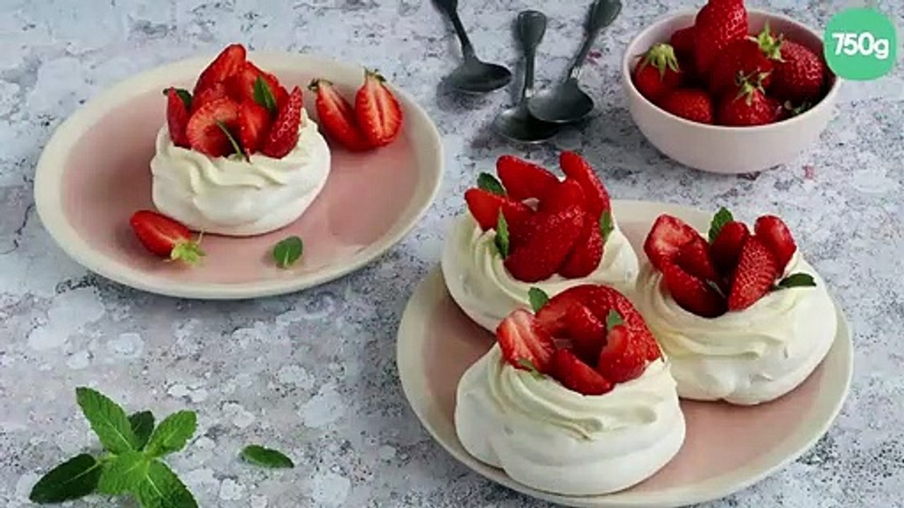Mini pavlovas aux Fraises du Périgord IGP