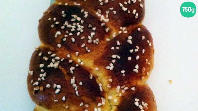 Brioche tressée au sucre