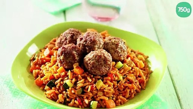 Boulettes de viande et leurs légumes