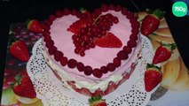 Gâteau aux fruits rouges facile