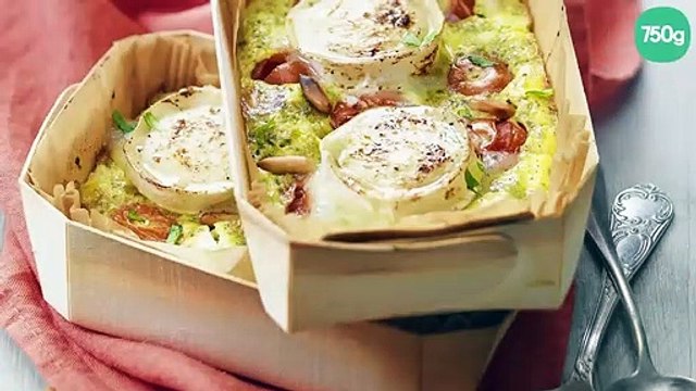 Petits clafoutis aux tomates cerise, pesto et bûche de chèvre Chavroux®