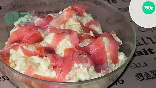 Salade de pommes de terre au saumon fumé