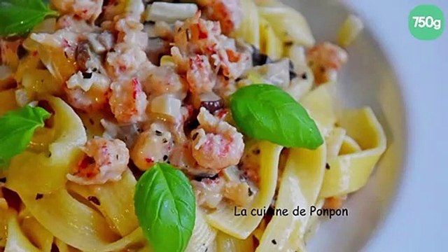 Pâtes et sauce crémeuse aux langoustines et champignons