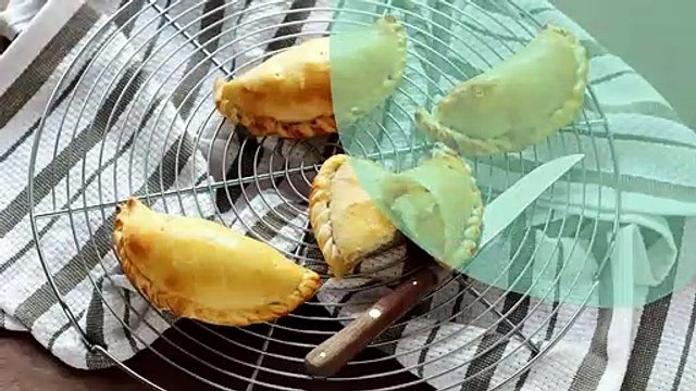 Petits chaussons fromage et pomme