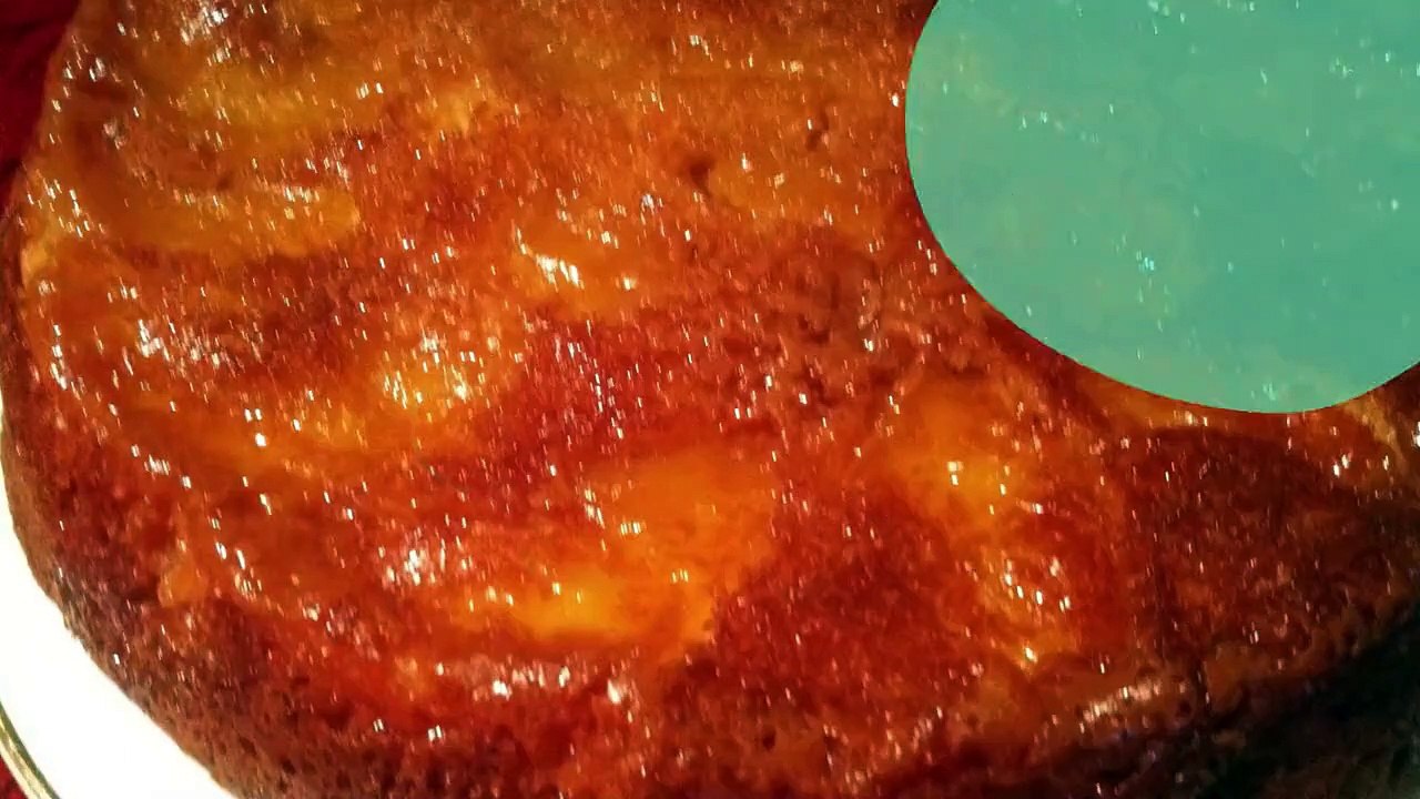 Gâteau aux pommes caramélisées