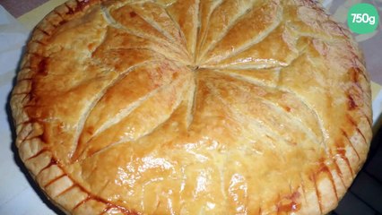 Galette des rois à la noisette et pépites de chocolat