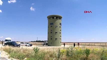Kalınlığı 30 santimetre, sınır duvarı bitme aşamasına geldi