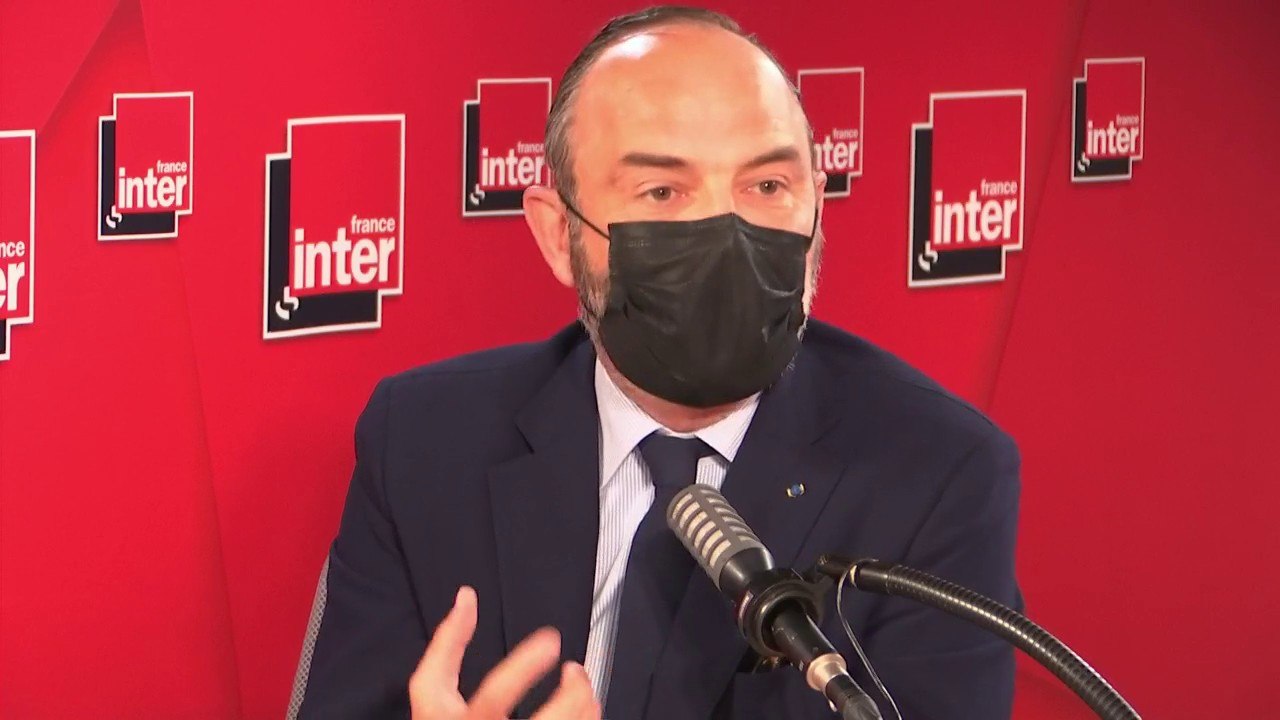 Edouard Philippe : "J'ai voulu montrer l'angoisse qui peut vous saisir avant de passer à l'exercice de ces responsabilités. Cette angoisse est partagé par tout le monde. C'est un vertige des responsabilités qu'il va falloir exercer."