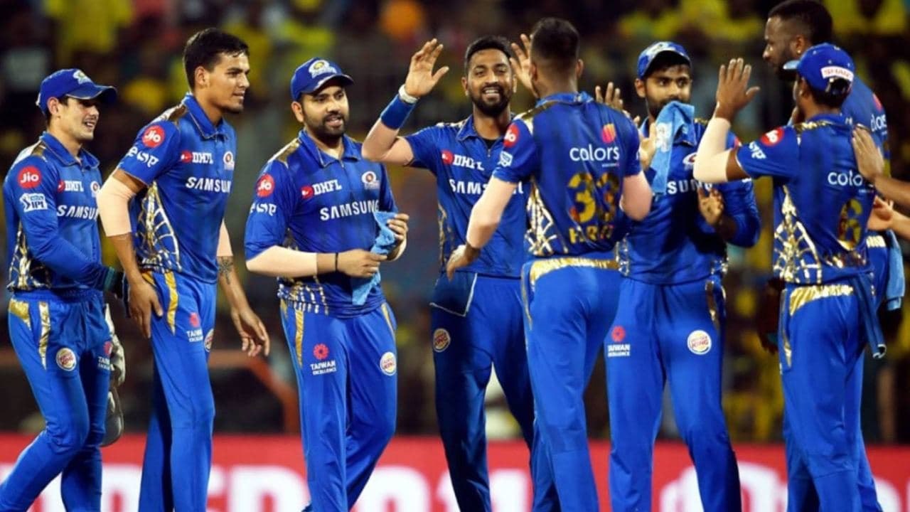 IPL 2021 : 200 + Run Chases అగ్రస్థానంలో CSK, ఆఖరి స్థానంలో SRH, ముంబై - MI Never Chased 200+ Target