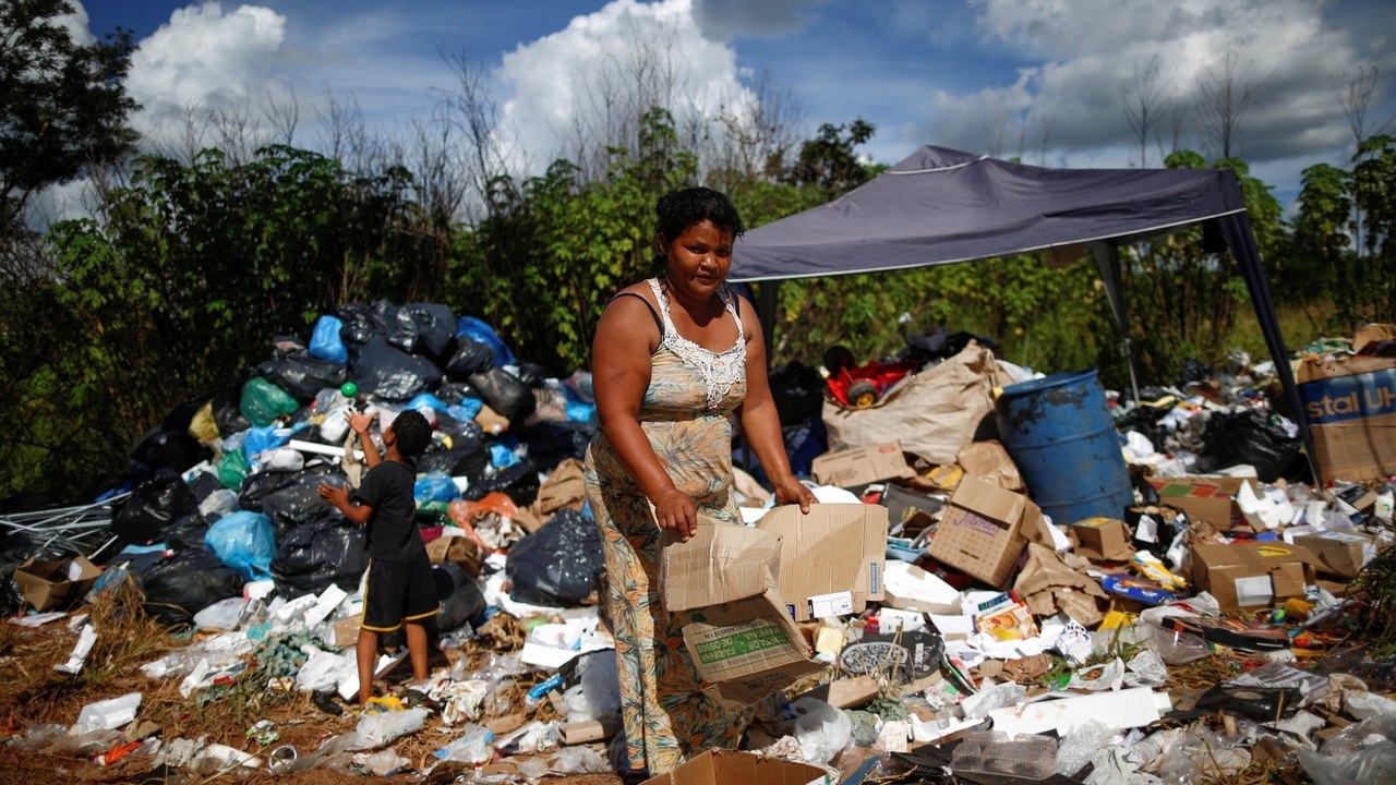 Brazil poverty soars as COVID deaths hit new highs