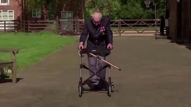 La familia de Tom Moore reta al 'Desafío 100' para recaudar fondos como ya hizo el capitán británico para luchar contra la Covid-19