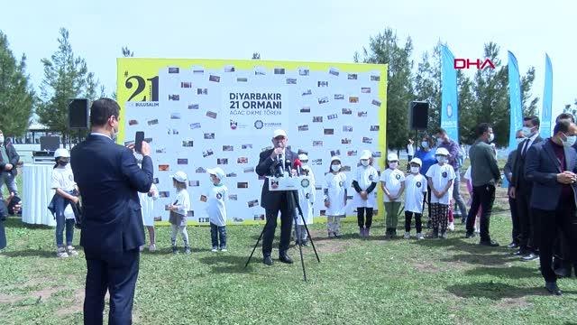 DİYARBAKIR'DA '2121' FİDAN TOPRAKLA BULUŞTU