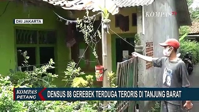 Densus 88 Gerebek Terduga Teroris di Tanjung Barat Jaksel