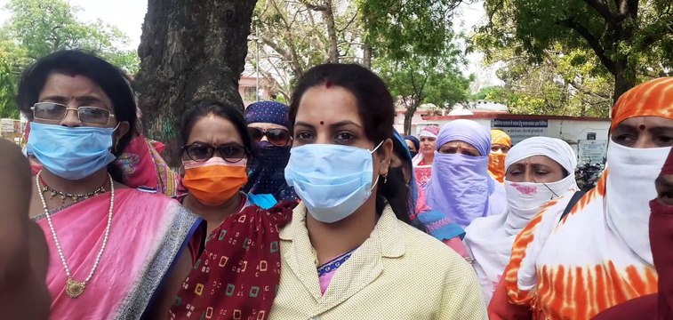 वैक्सीनेशन के बीच दो विभागों में तनातनी : CMHO के खिलाफ लामबंद, कहा- साहब महिलाओं का सम्मान करो