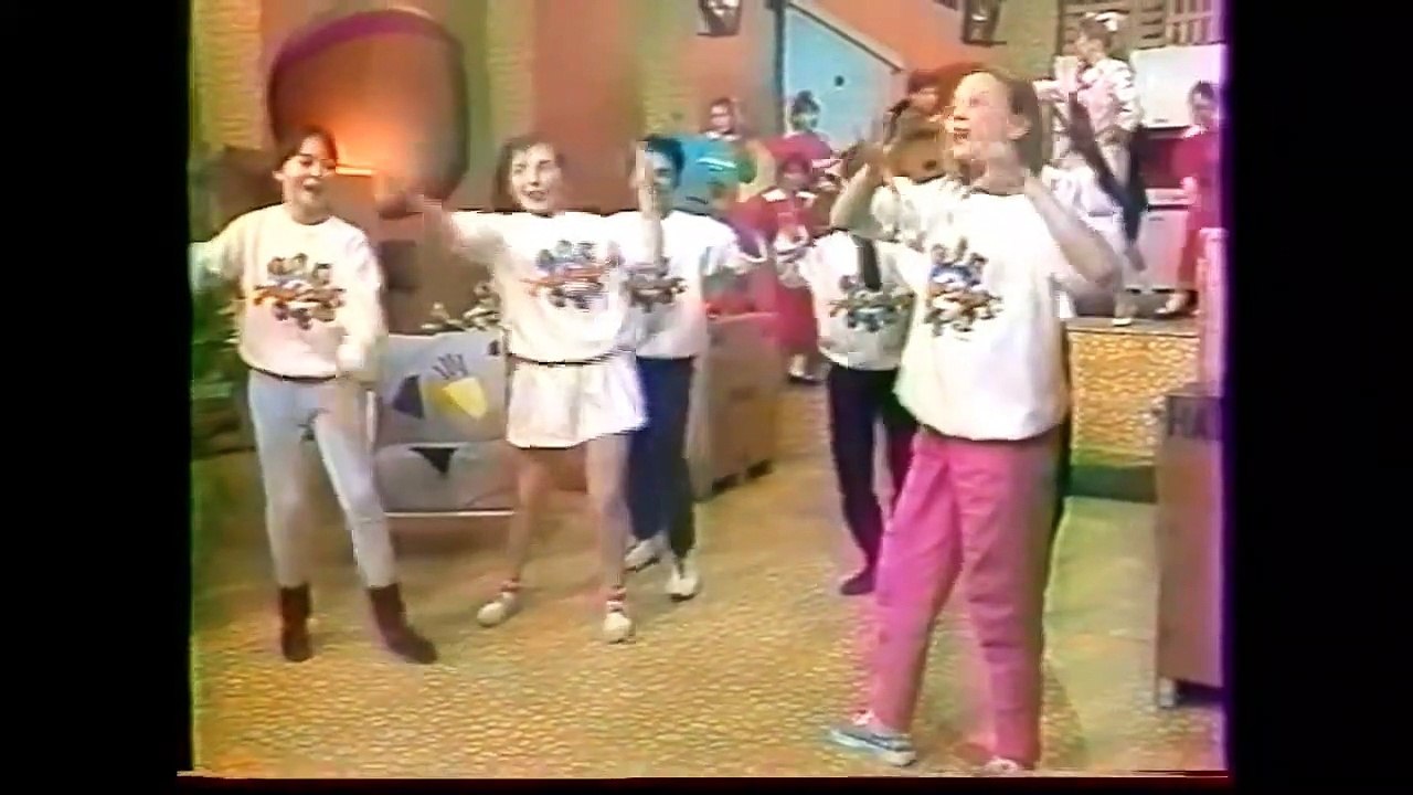 Les Mini-Star chantent "Arrête ton clip" dans l'émission Vitamine (Mars 1985)