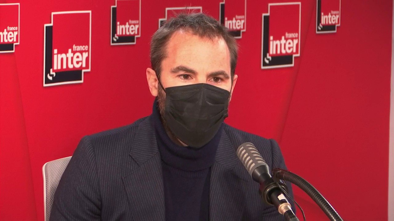 Antoine Vitkine : "Le tableau est exposé comme un Vinci, mais les initiés savaient que ce tableau posait problème. L'oligarque russe qui l'a acheté s'est acheté le Christ sauveur du monde, on touche à l'envie de posséder le Christ."