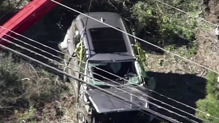 "타이거 우즈 교통사고 원인은 과속...브레이크 대신 가속페달 밟아" / YTN