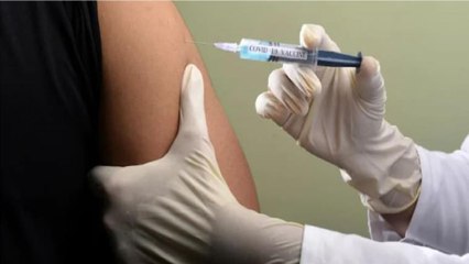 Vaccine officer at Delhi hospital tests Covid positive
