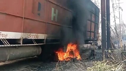 पनकी थाना क्षेत्र में न्यू ट्रांसपोर्ट नगर में लगी आग