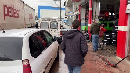 Lastikçilerde yaz lastiği değiştirme yoğunluğu