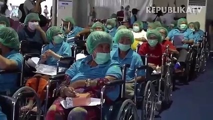 Sentra Vaksinasi BUMN Percepat Vaksinasi di Jawa Barat