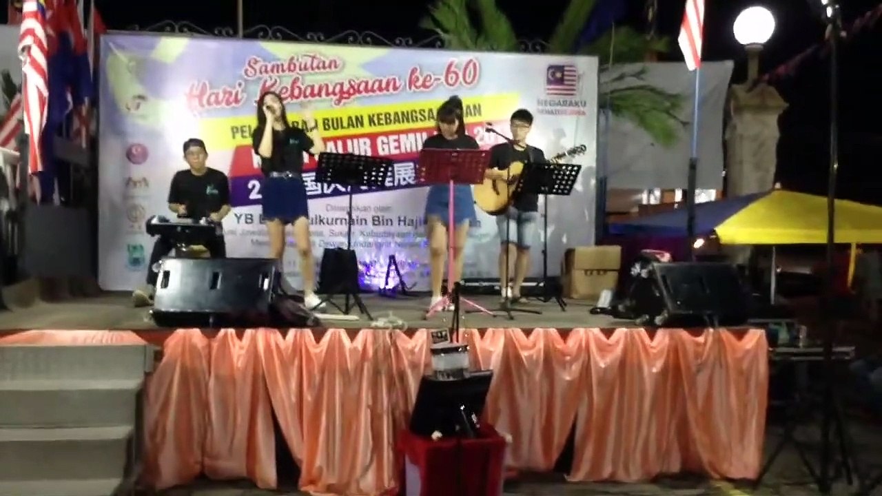 Where To Go On This Saturday Weekend? Batu Pahat Night Market 峇株行夜市 Batu Walk