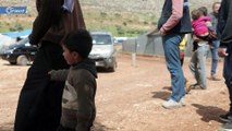 أورينت الإنسانية توزع حليب الأطفال على أحد المخيمات في الشمال السوري