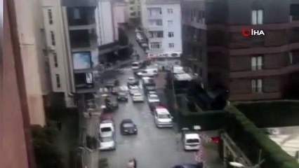 Eyüpsultan’da silahlı çatışma anı kamerada