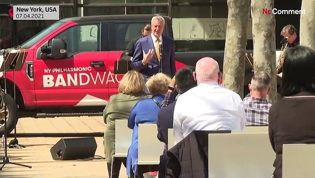 New York Philharmonic brings music back to Lincoln Center