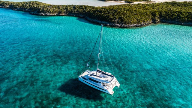This Luxurious Trip Around Lesser-Known Greek Islands Comes With a Yacht, Helicopter, and