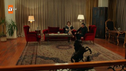 Lütfiye Müjgan'ın nefreti ile karşılaştı