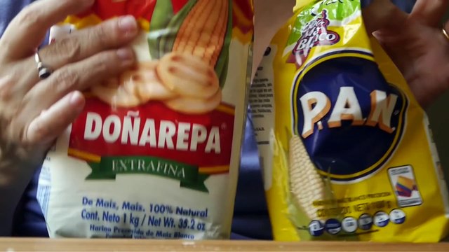 Cómo hacer AREPAS y arepas rellenas ¡LAS AUTÉNTICAS! Receta para celiacos (receta sin gluten)