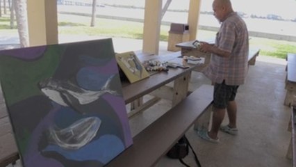 "Picasso", un desamparado peruano que rompe estereotipos en el sur de Florida