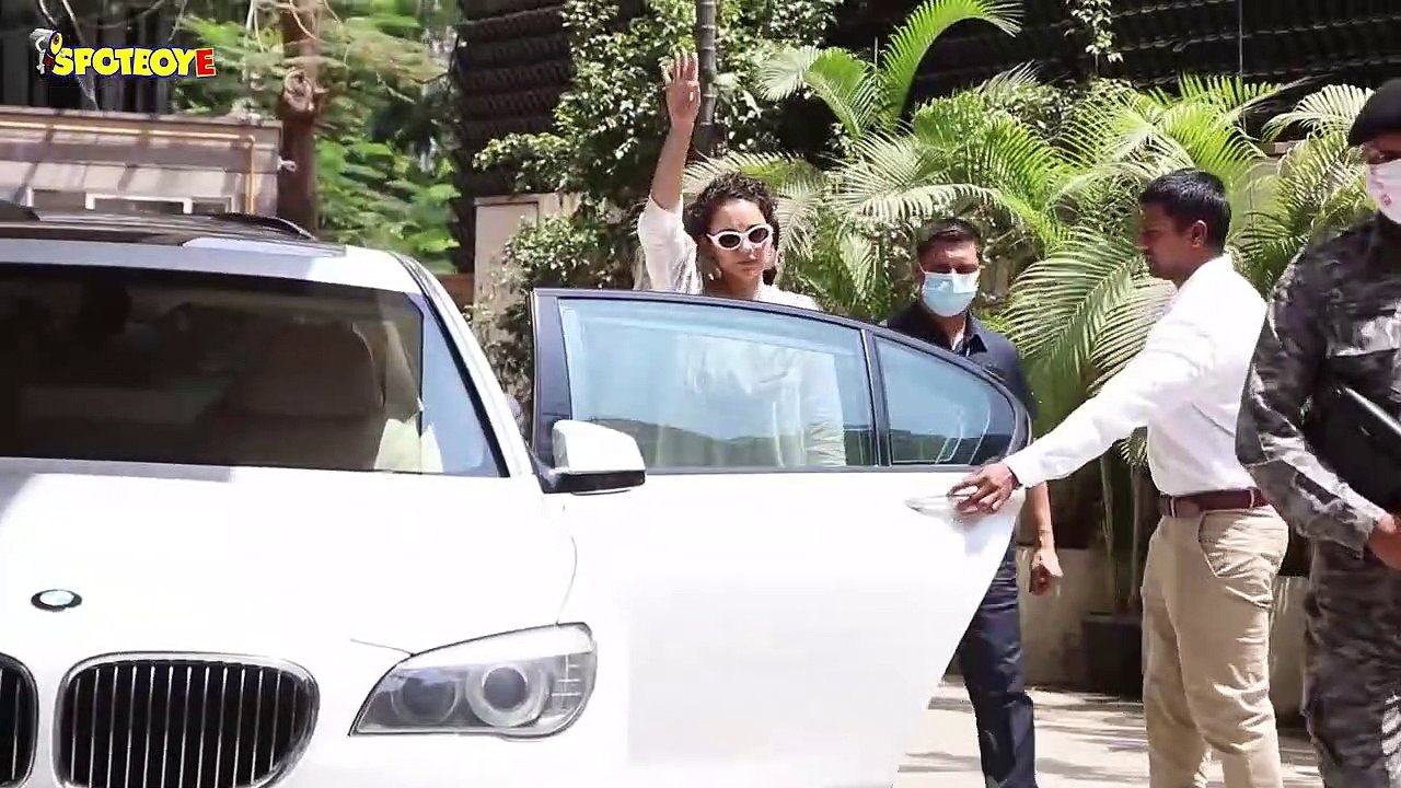 SPOTTED! Ranbir Kapoor, Kangana Ranaut, Aditi Rao Hydari & Preity Zinta across town