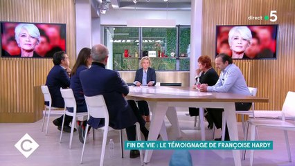 Françoise Hardy a témoigné dans "C à vous" sur l'euthanasie le 8 avril 2021, alors qu'une proposition de loi sur la fin de vie est débattue à l'Assemblé nationale.