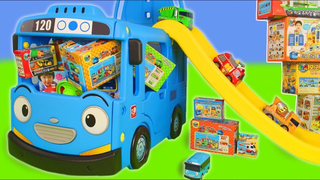 Tayo Bus Toys- Excavator, Fire Truck, Police Cars & Construction Toy Vehicles Surprise for Kids