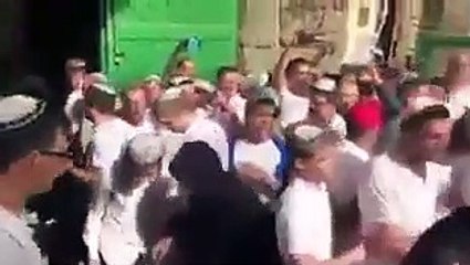 Yahudi yerleşimciler Aksa Muhafızlarına saldırdı