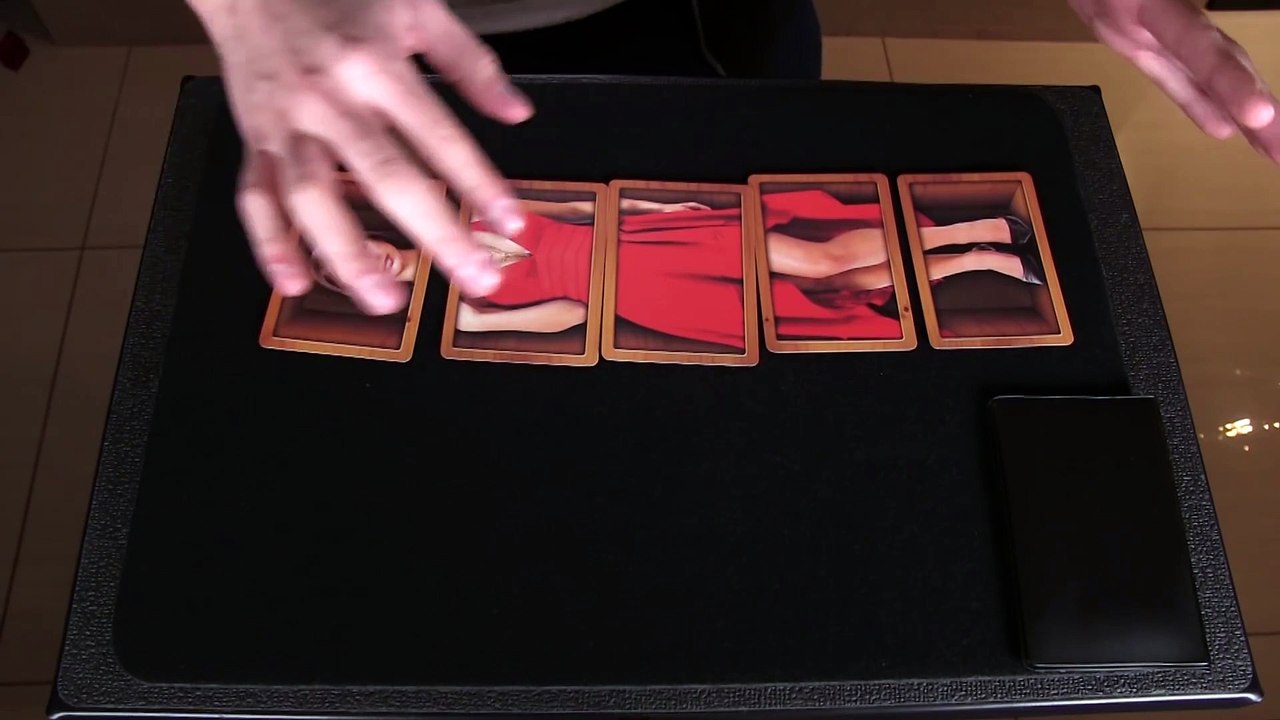 Truco de Magia Interactivo con la asistente del mago