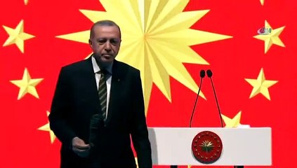 Cumhurbaşkanı Erdoğan'dan Emine Erdoğan'a jest