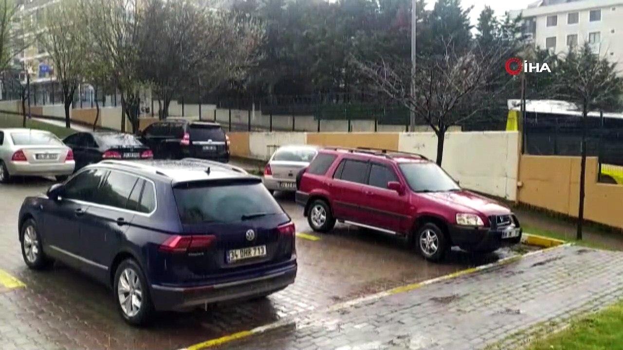 İstanbul’da kar sürprizi
