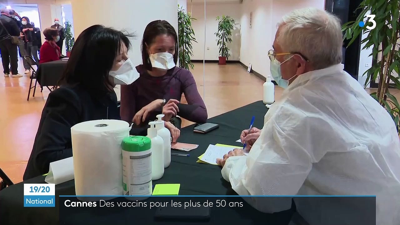 Coronavirus: A Cannes, la vaccination contre le...