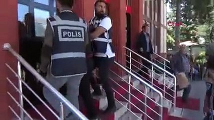 Kendi döşedikleri tesisatları çalarken yakalandılar