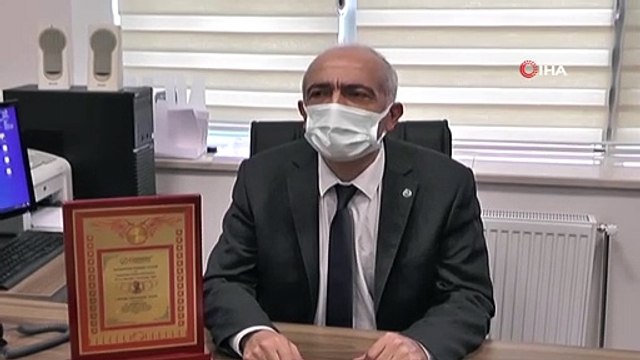 Ahi Evran Üniversitesi öğretim üyesi Aydın, 'Yaşam Boyu Başarı' sertifikası aldı