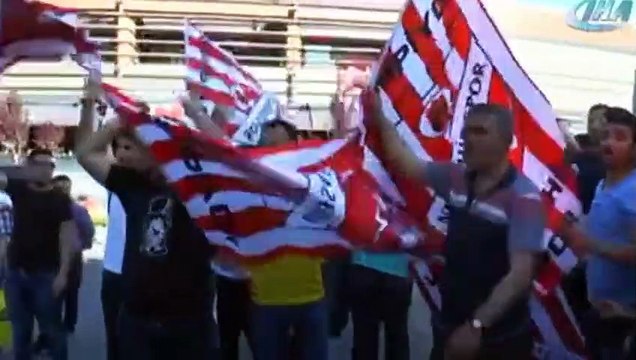 Meral Akşener’e Nevşehirspor taraftarlarından şok