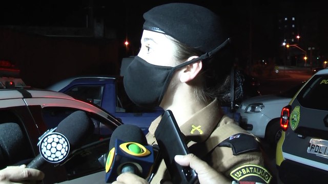 Ao averiguarem denúncia de tráfico, PMs são recebidos a tiros, mas apreende grande quantidade de drogas