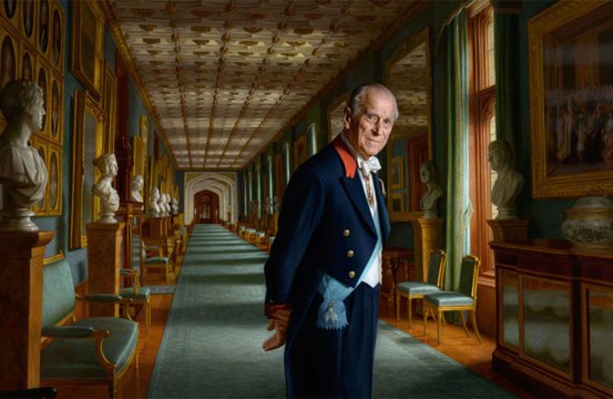 Príncipe Philip, marido da rainha Elizabeth II, morre aos 99 anos