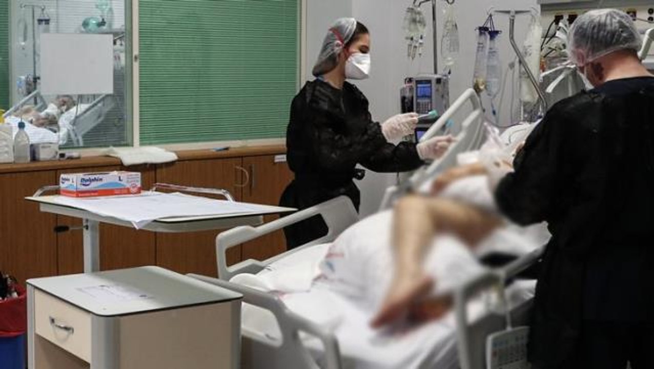 Yoğun bakımdaki son durum görüntülendi! İmza verip serviste ölmeyi göze alan bile var