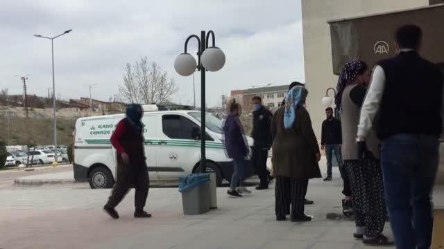 Son dakika haber: Erkek arkadaşı tarafından bıçaklanarak öldürülen genç kızın cenazesi ailesine teslim edildi