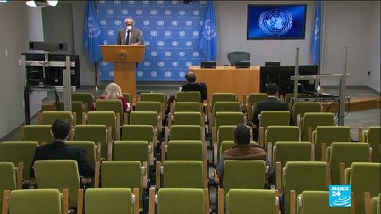 Yemen gravediggers, bulldozer join forces against Covid-19