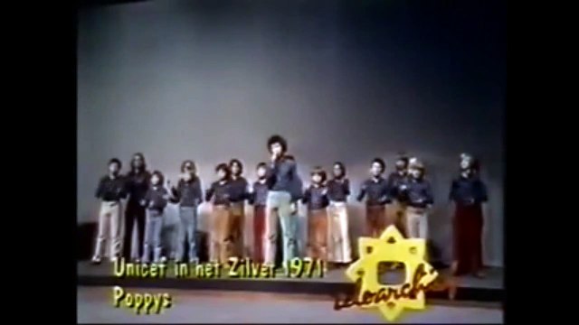 Les Poppys interprètent Non, non rien a changé - 1971